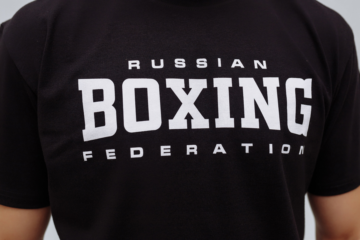 Футболка с принтом BOXING черная